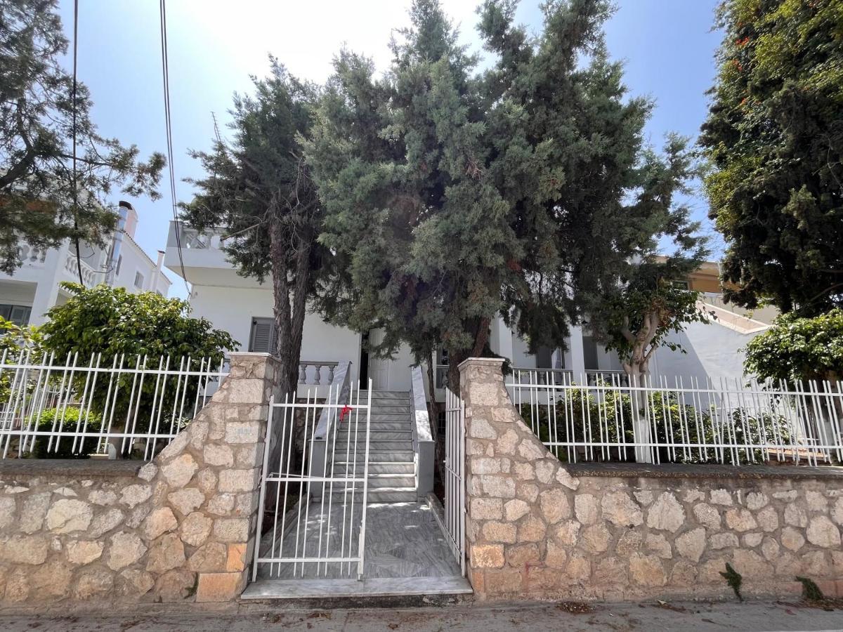 The Elegant Summer House Spetses Town Екстер'єр фото